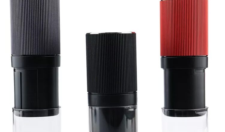 Pressoco ra mắt sản phẩm mới ~ Máy xay cà phê điện cầm tay siêu tiện lợi