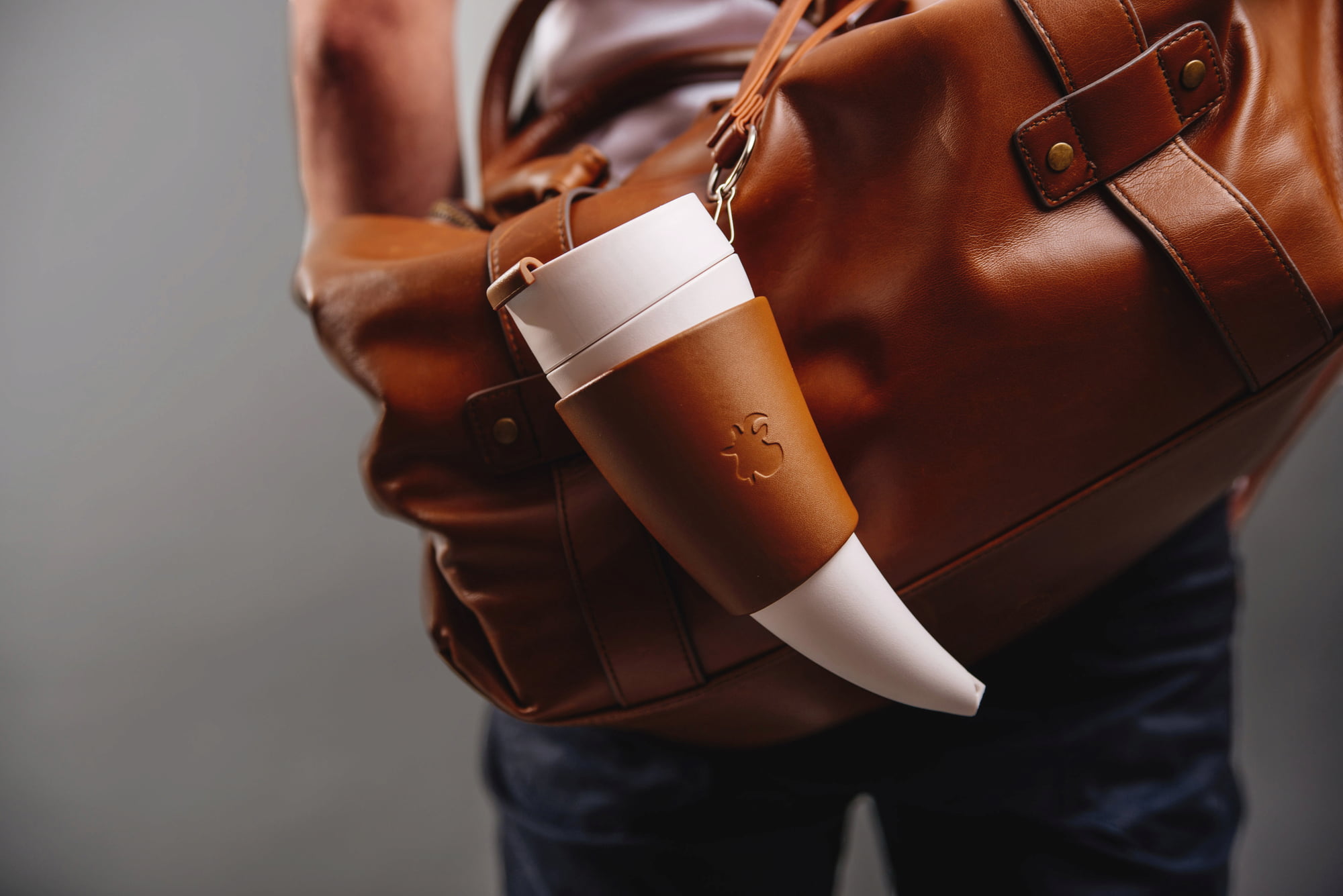 goat mug artificial leather 749548 en